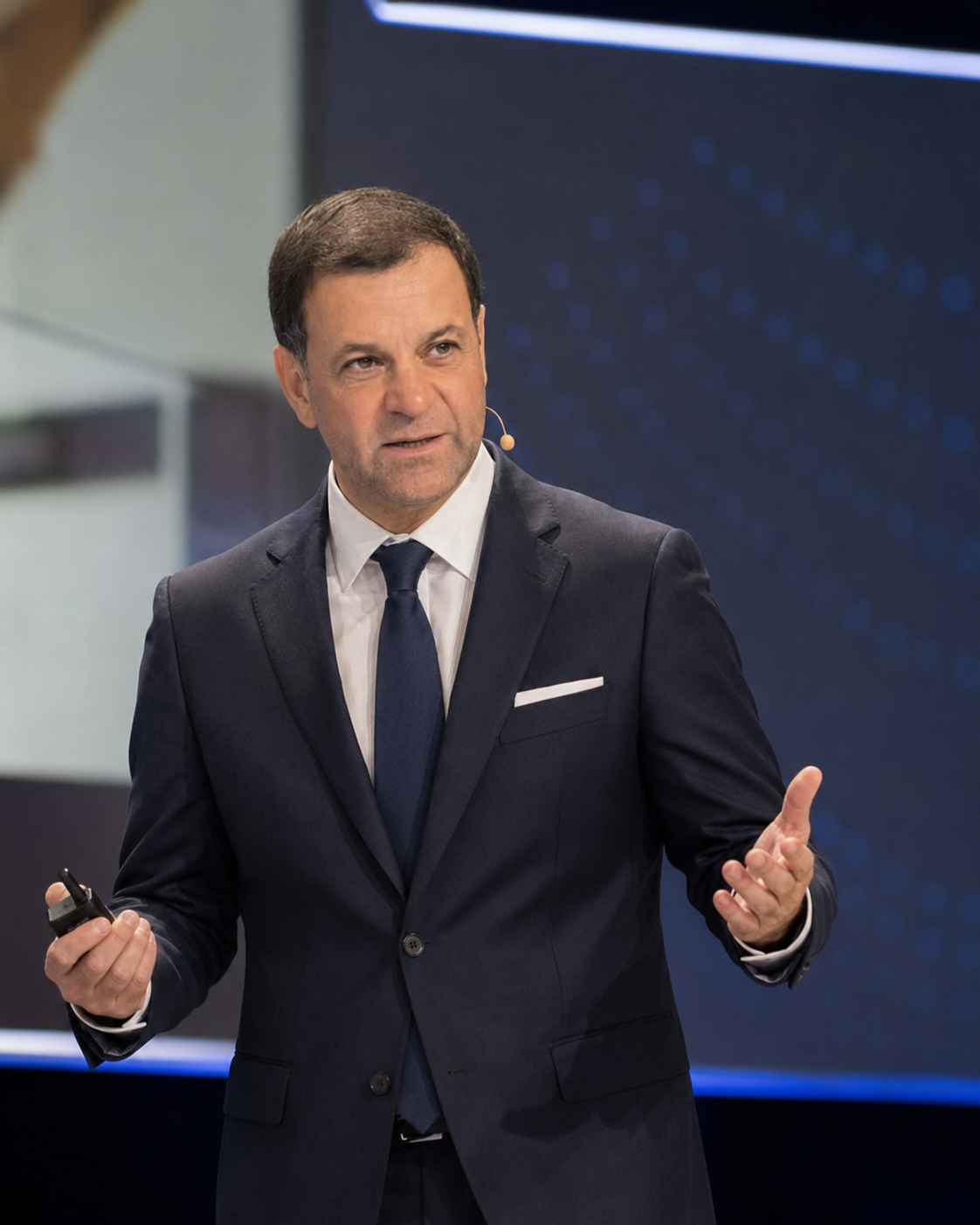 Doros Lipertis speaking at a professional event